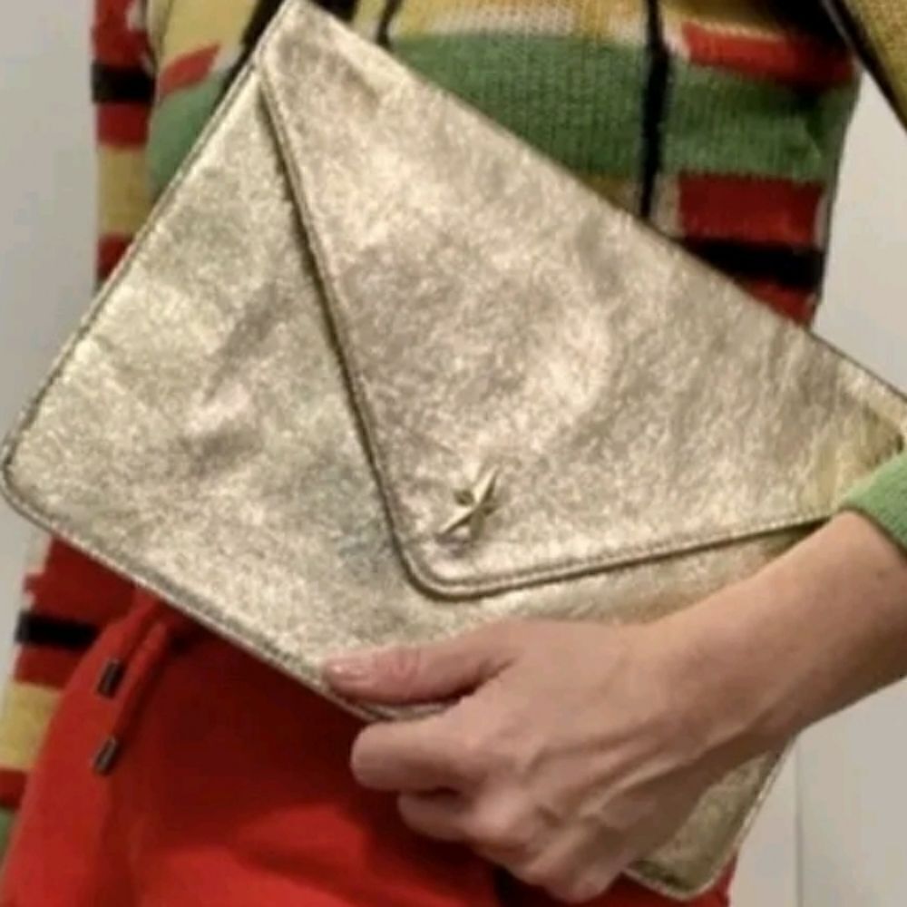 NEW Thierry Mugler Gold Metallic Vegan Pouch Clutch Envelope Purse Bag